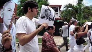 Damas de Blanco marchan en La Habana con máscaras de Barack Obama