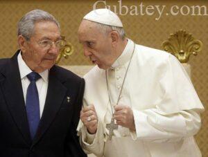 El papa Francisco llegará a Cuba el día 19 y al día siguiente tras la misa que oficiará en la Plaza de la Revolución de La Habana será recibido por Raúl Castro, con quien ya se reunió en mayo pasado durante un viaje del mandatario a Roma, según el programa anunciado por la Comisión que prepara su visita pastoral