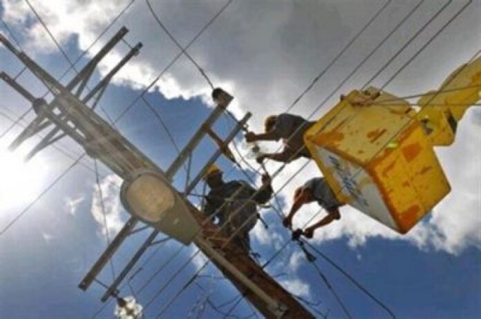 Habilitan un número para el reporte de roturas eléctricas en La Habana