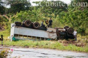 Choque en Cuba deja 13 muertos y 20 heridos