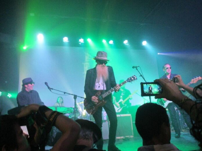 La banda ZZ Top conmocionó al público en la Fábrica de Arte Cubano