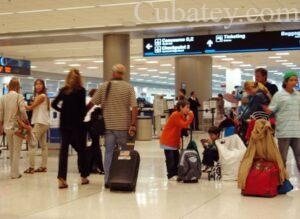 Aeropuerto de Miami logra nueva marca histórica de pasajeros