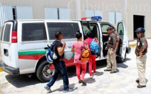 Rescatan a diez balseros cerca de Isla Mujeres Mexico