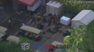 Grupo de migrantes desembarca por Fisher Island, posible operación de contrabando humano 1 Grupo de migrantes desembarca por Fisher Island, posible operación de contrabando humano
