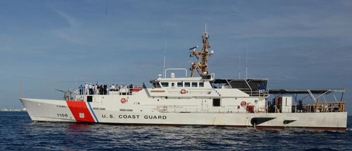 Guardia Costera de Estados Unidos repatria a 50 balseros cubanos