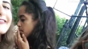 Malia Obama es captada en cámara fumando marihuana